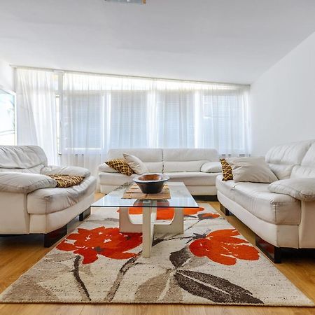 Comfort Holiday Apartment Zadar - With Parking And Balcony Bagian luar foto