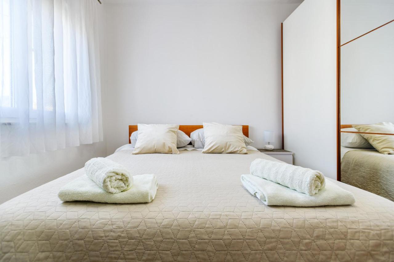 Comfort Holiday Apartment Zadar - With Parking And Balcony Bagian luar foto