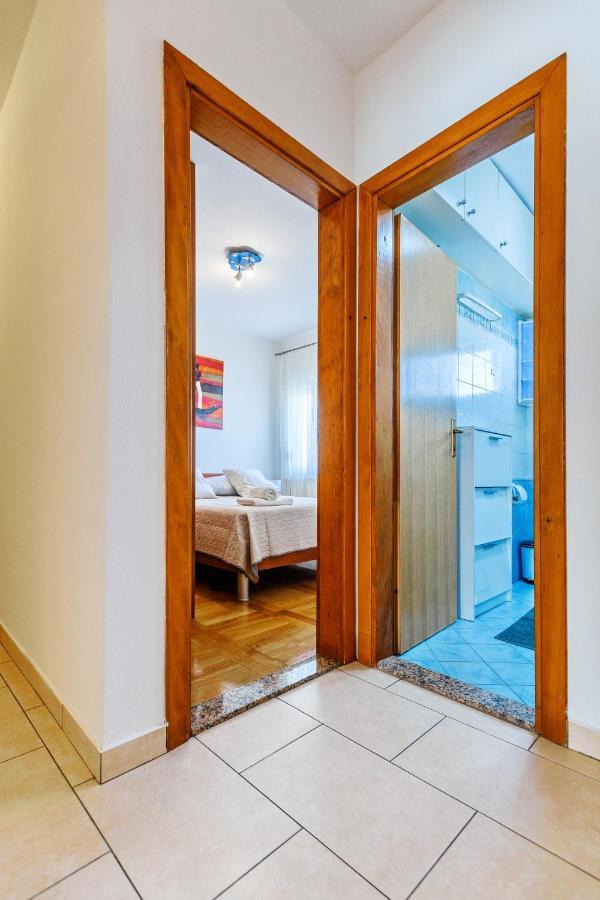 Comfort Holiday Apartment Zadar - With Parking And Balcony Bagian luar foto