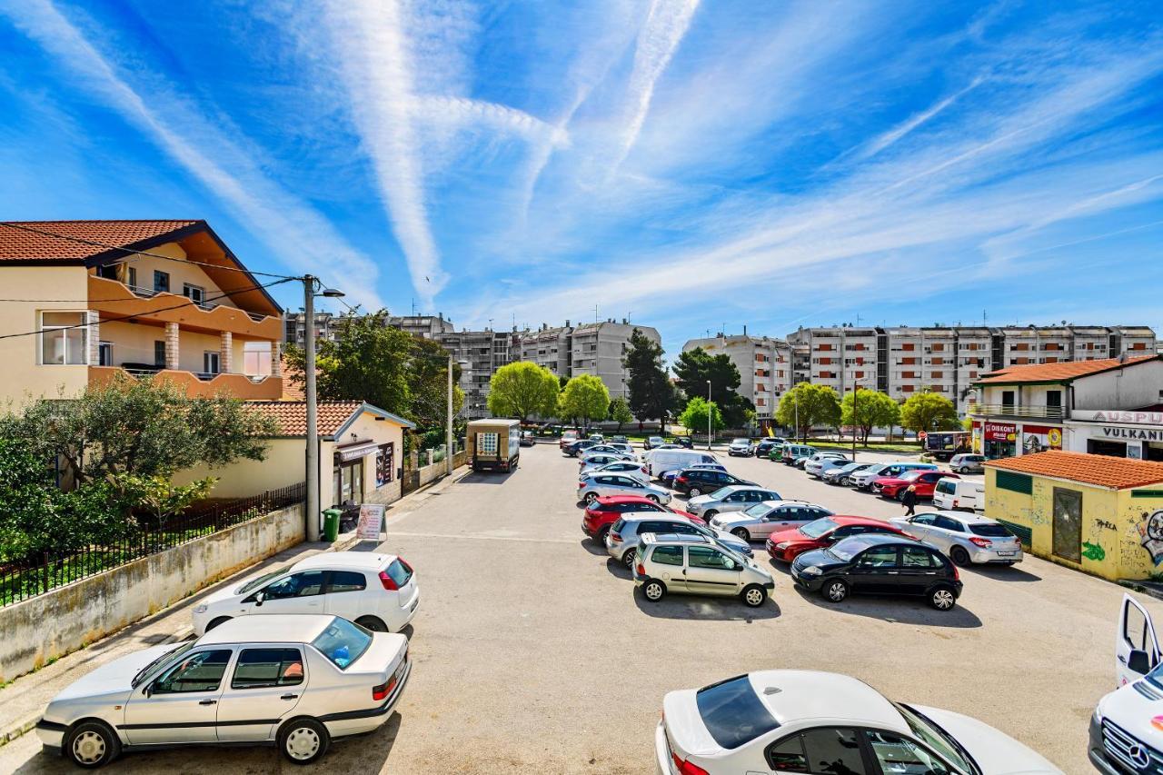 Comfort Holiday Apartment Zadar - With Parking And Balcony Bagian luar foto